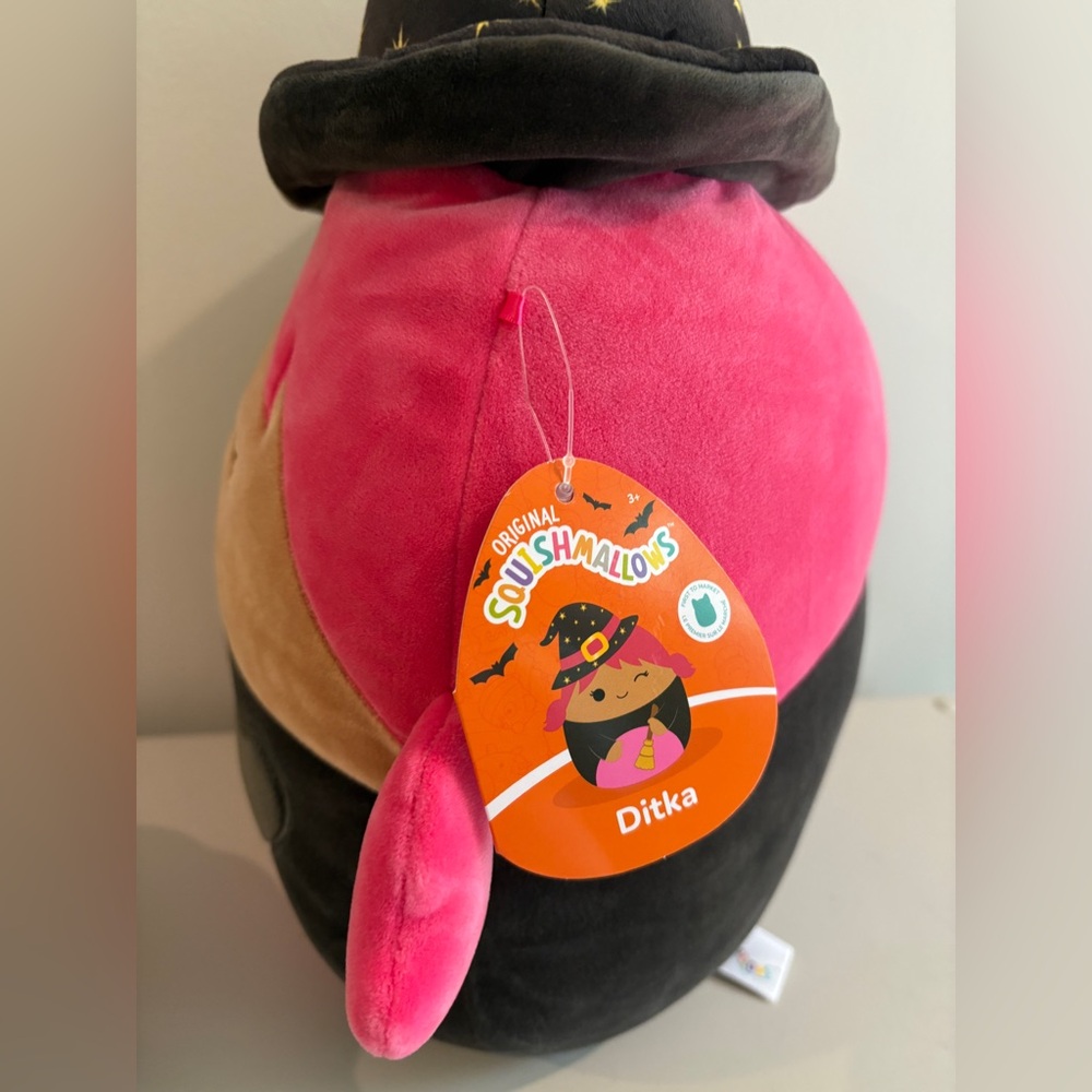 🧙NWT 12” Squishmallow Ditka Pink Winking Witch – Vintage 2022 Halloween - Picture 4 of 10